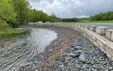 The award-winning Forest City East AML Project reclaimed 50+ acres along Pennsylvania’s Lackawanna River, restored wetlands, planted 2,100 native trees, and created a safe public recreation and river-access area. 
